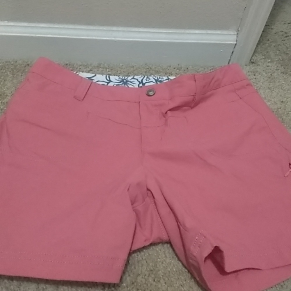 Athleta brand pink shorts size 8